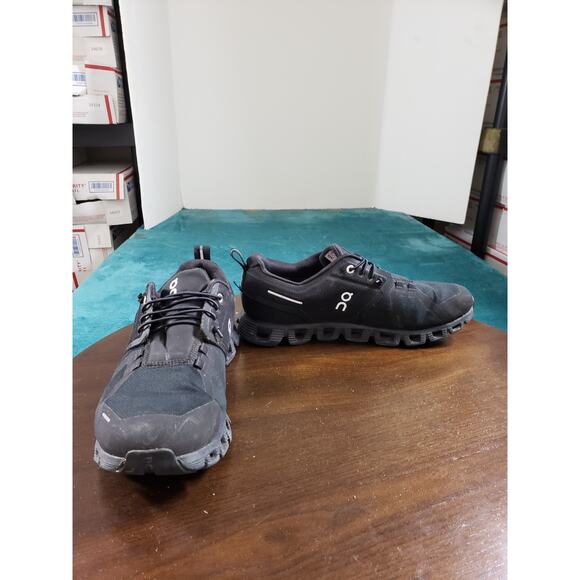 On Cloud 5 Shoes Size 9 Womens Black Running Gym Sneakers Marathon FGV2 X14 - Picture 1 of 12